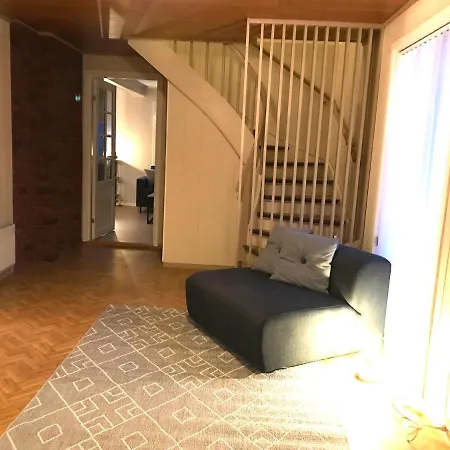 Central Holiday With 4 Bedrooms Leknes